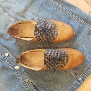 Tan and Tweed Oxfords- size 8